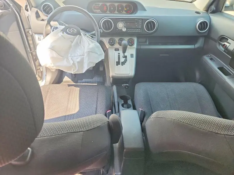 2010 TOYOTA SCION XB  
