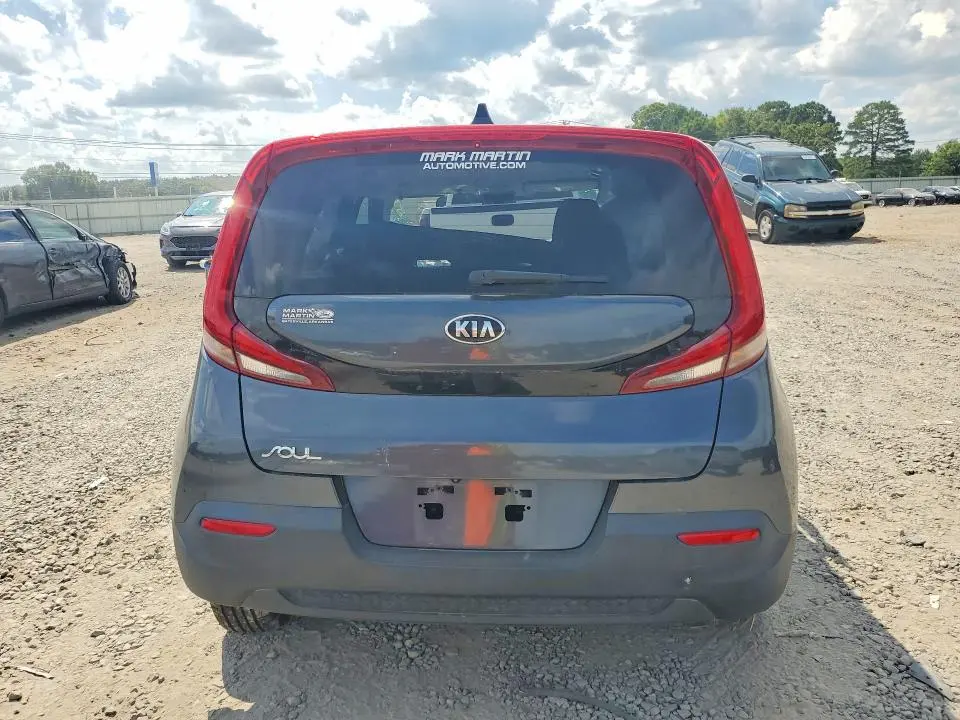 2020 KIA SOUL LX  