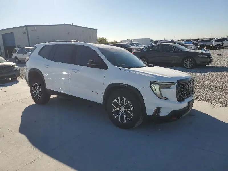 2025 GMC ACADIA AT4  