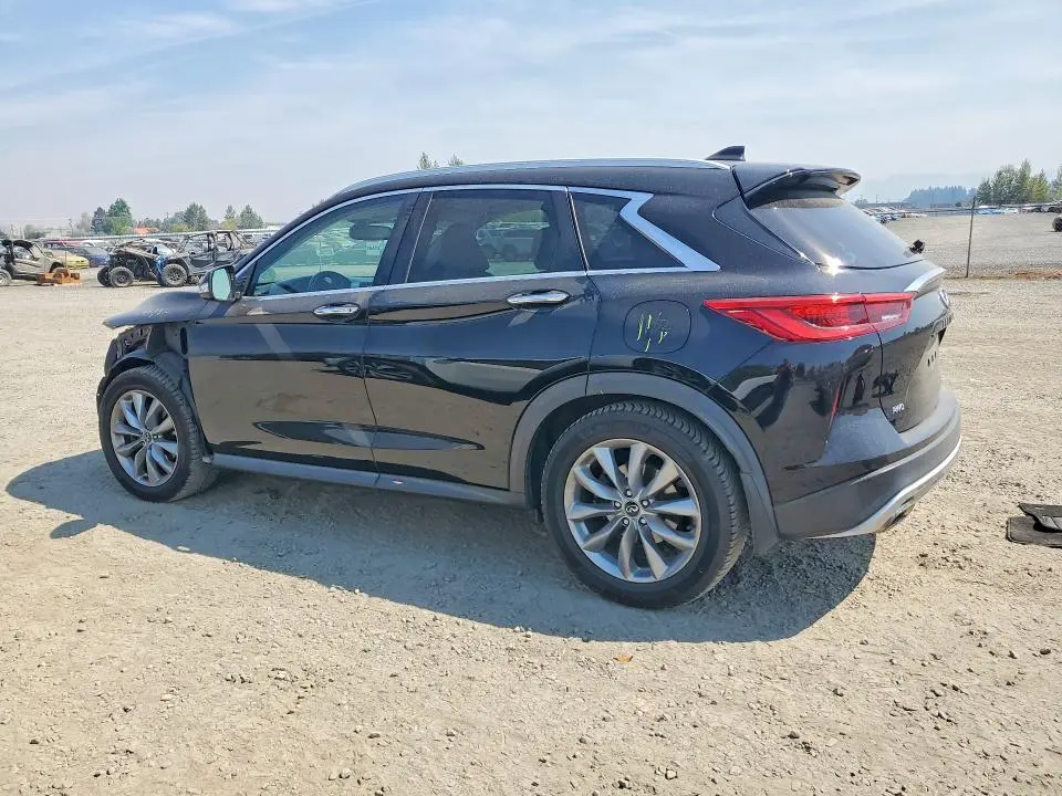 2019 INFINITI QX50 LUXE  