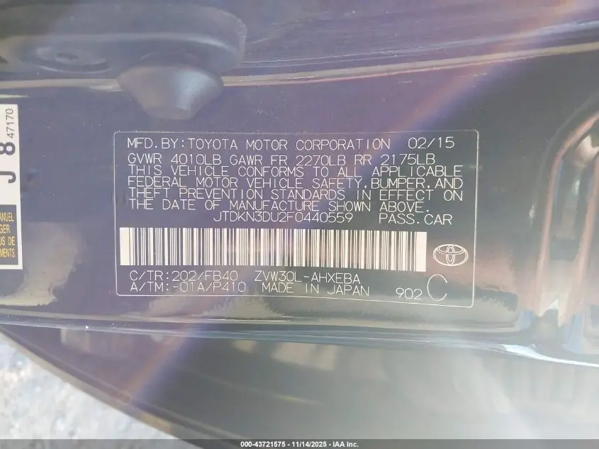 2015 TOYOTA PRIUS THREE