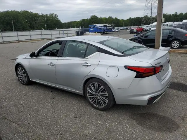 2023 NISSAN ALTIMA SL  