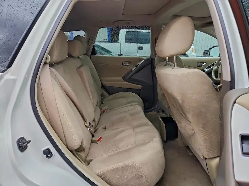 2011 NISSAN MURANO S  