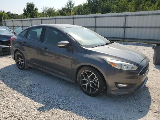 2015 FORD FOCUS SE  