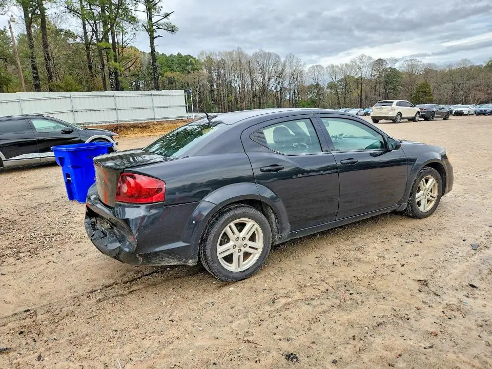 2011 DODGE AVENGER MAINSTREET  