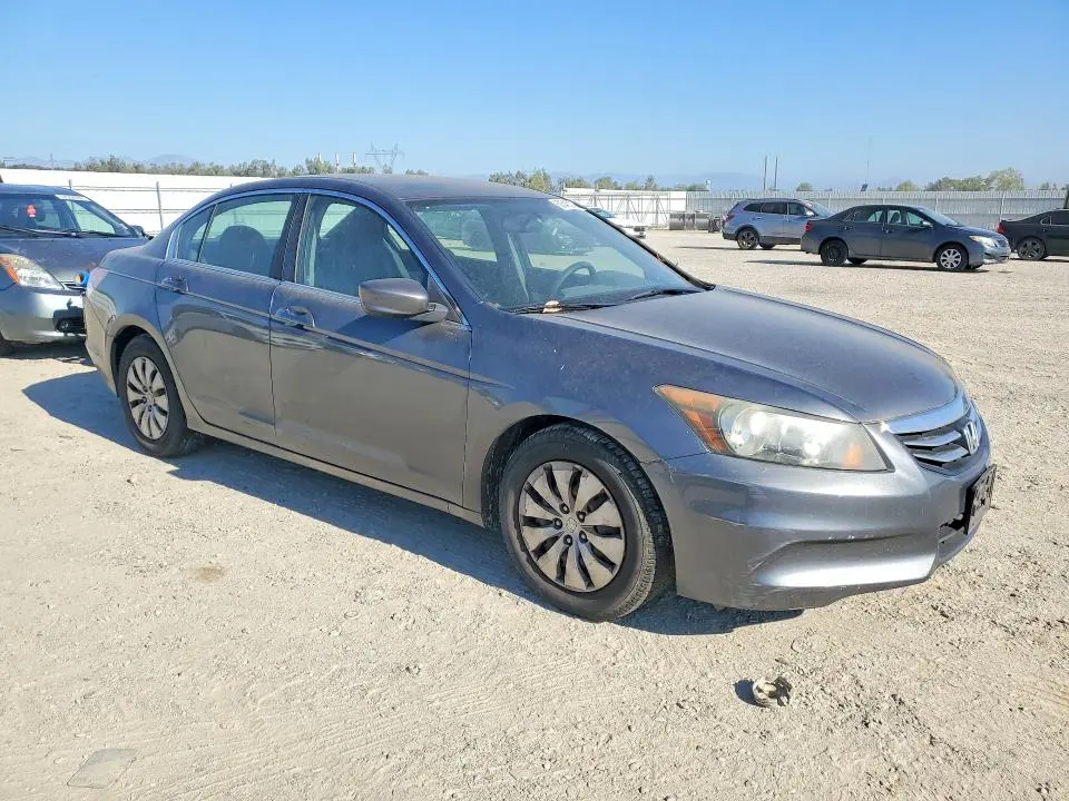 2011 HONDA ACCORD LX  