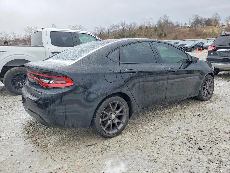 2016 DODGE DART SXT  