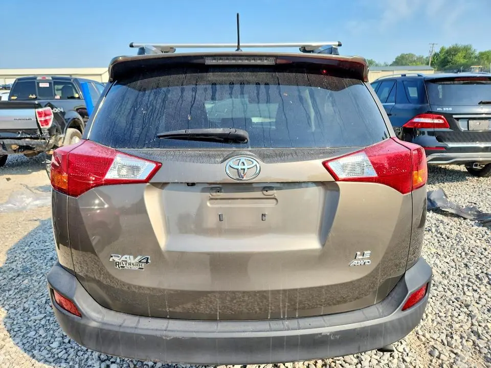 2015 TOYOTA RAV4 LE  