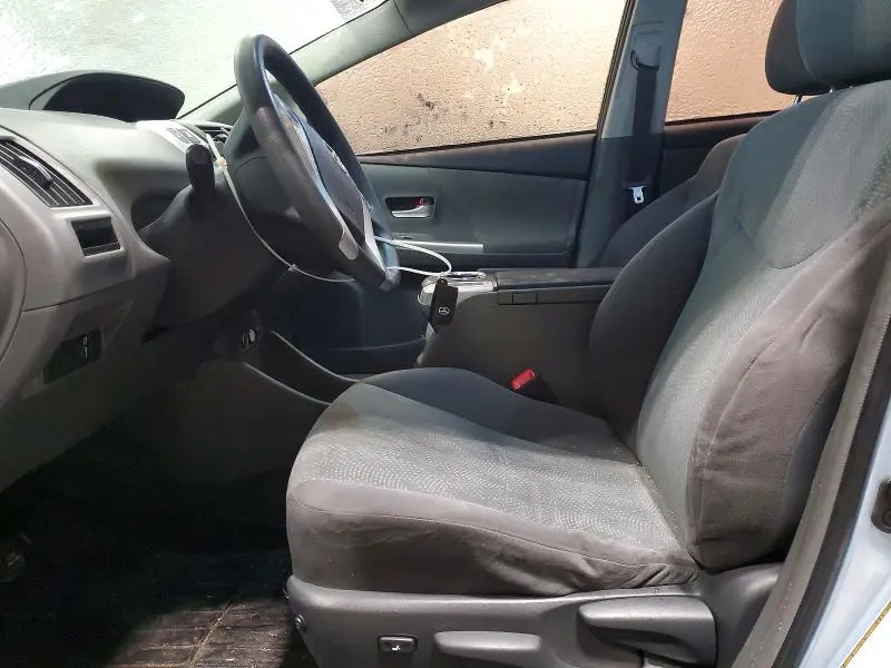 2012 TOYOTA PRIUS V   