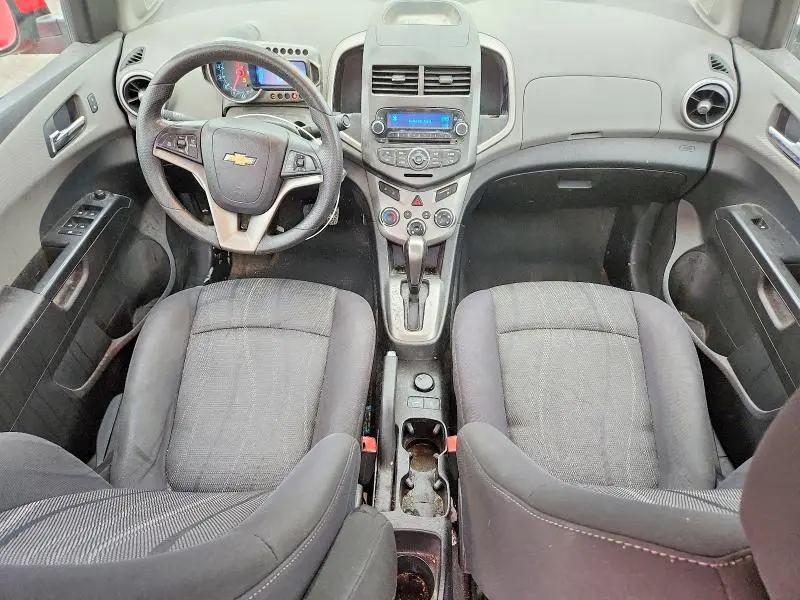 2015 CHEVROLET SONIC LT  