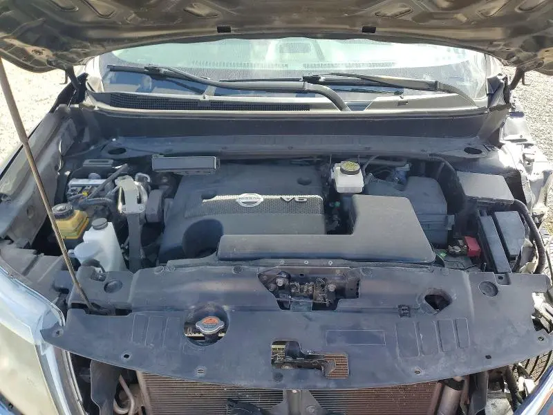 2013 NISSAN PATHFINDER S  