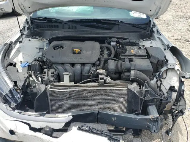 2023 KIA FORTE LX  