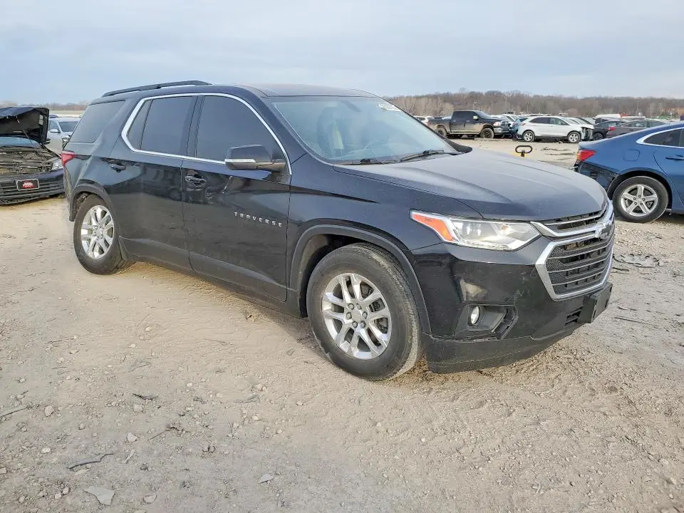 2021 CHEVROLET TRAVERSE LT  