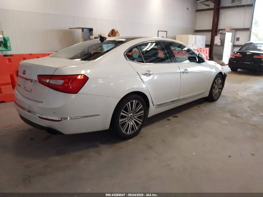 2015 KIA CADENZA PREMIUM