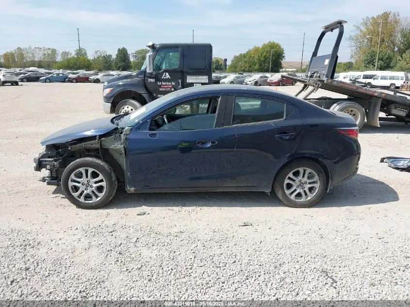 2017 TOYOTA YARIS IA  