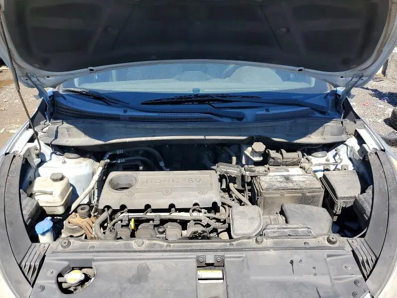 2012 HYUNDAI TUCSON GLS  