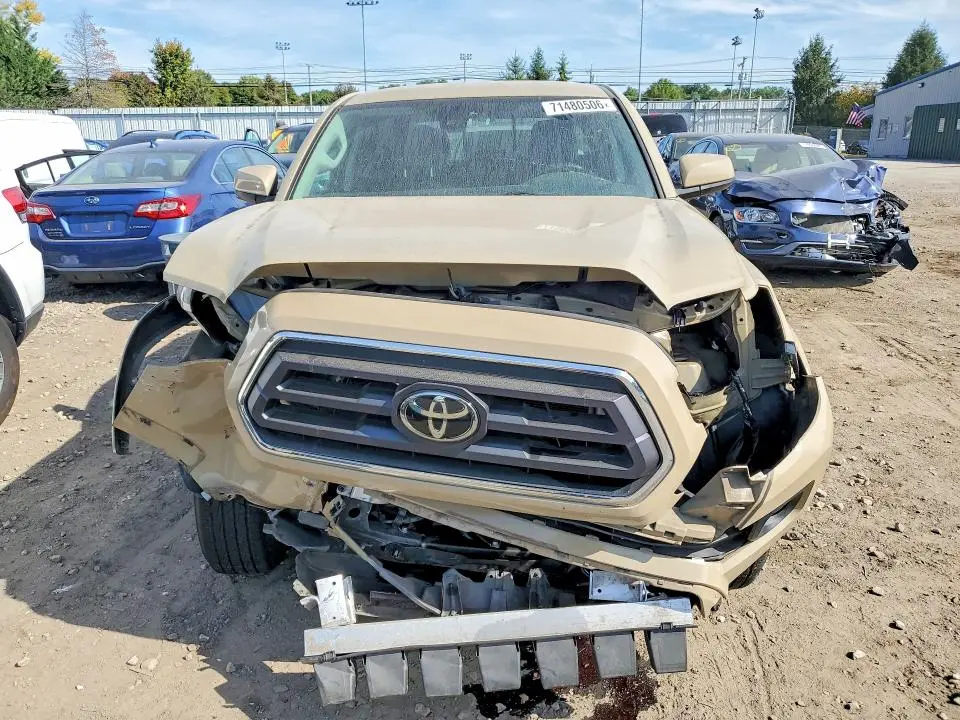 2020 TOYOTA TACOMA SR5 V6  