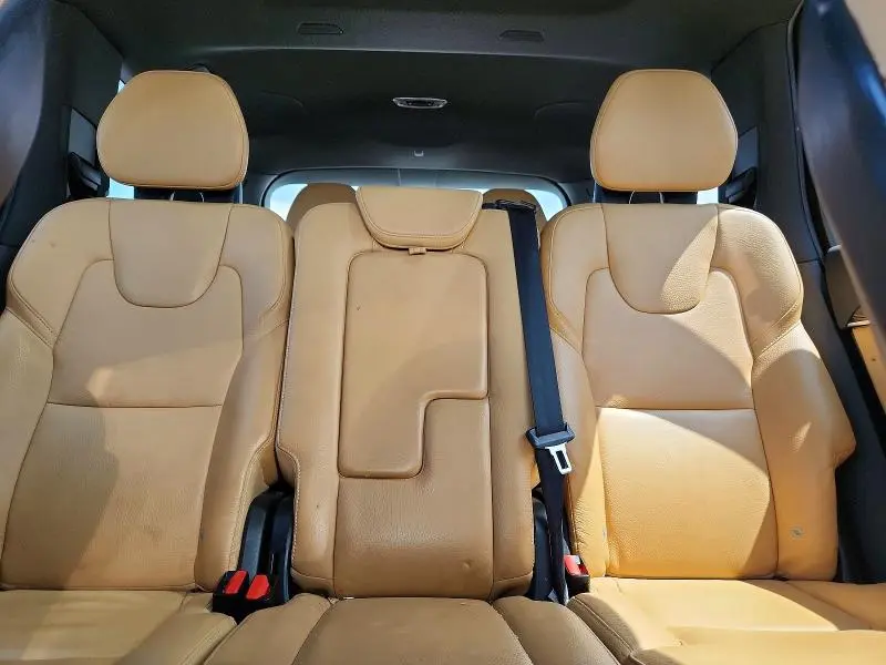 2018 VOLVO XC90 T6  