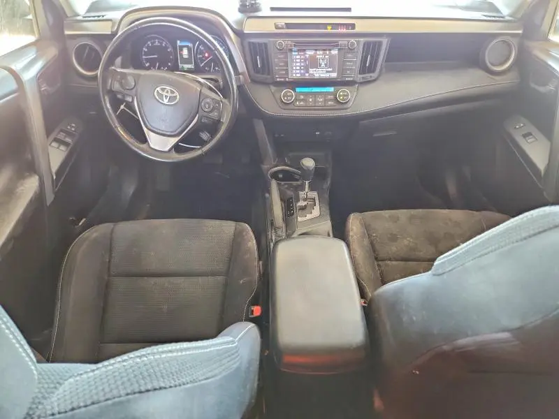 2017 TOYOTA RAV4 XLE  