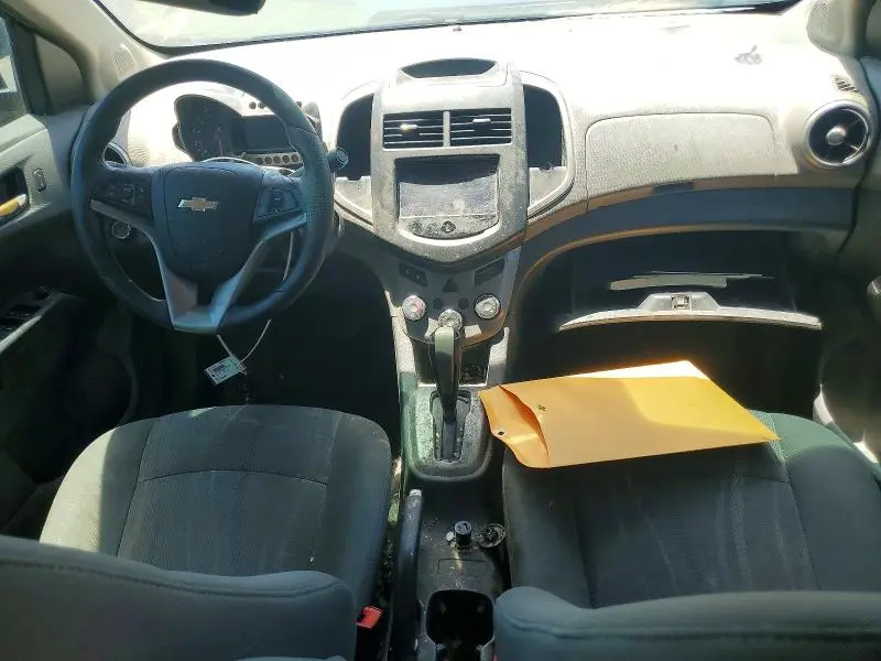 2016 CHEVROLET SONIC LT  
