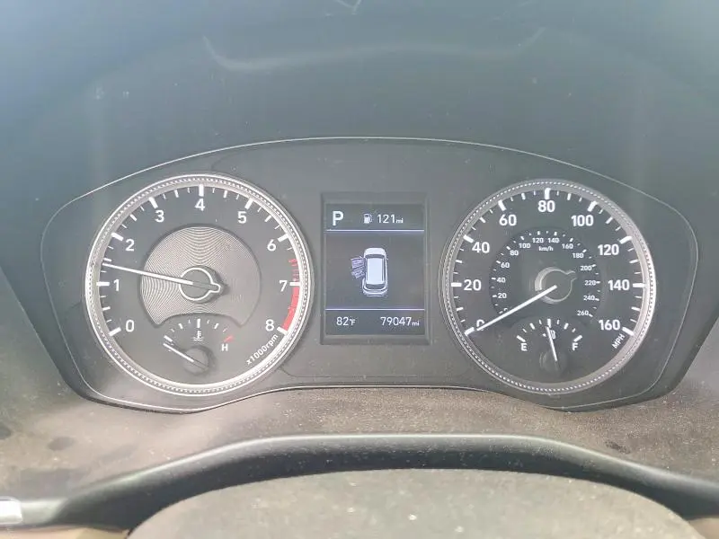 2020 HYUNDAI SANTA FE SE  