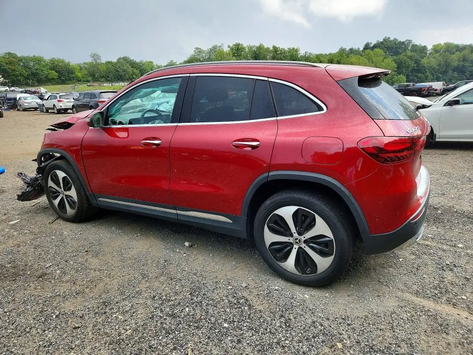 2025 MERCEDES-BENZ GLA 250 4MATIC  