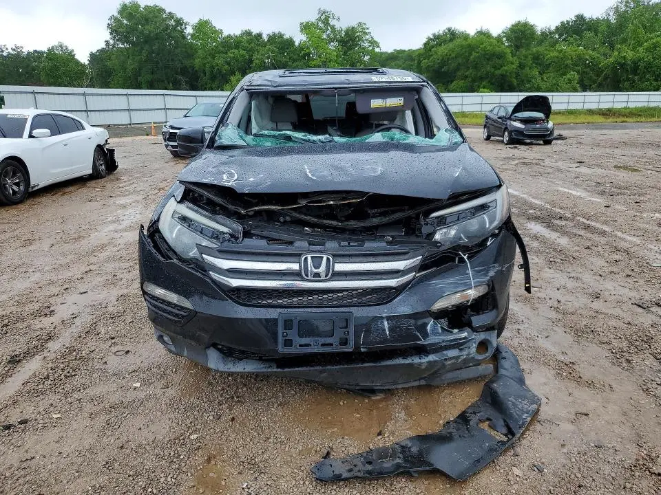 2017 HONDA PILOT EXL  