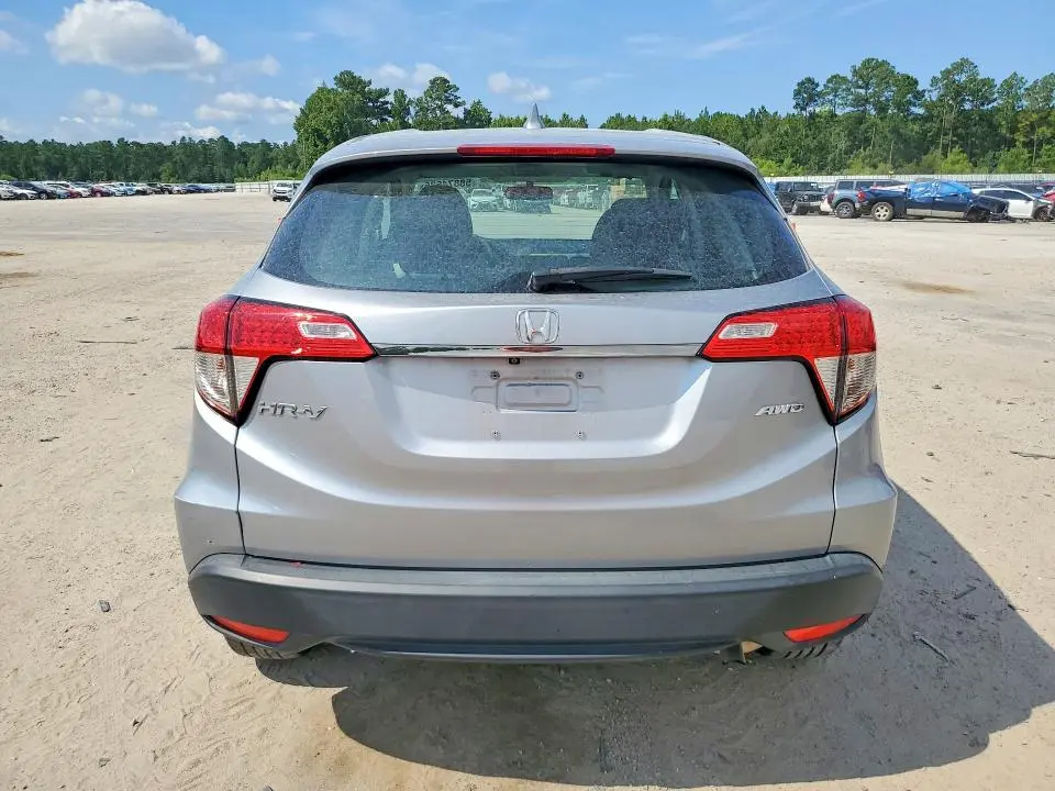 2021 HONDA HR-V LX  