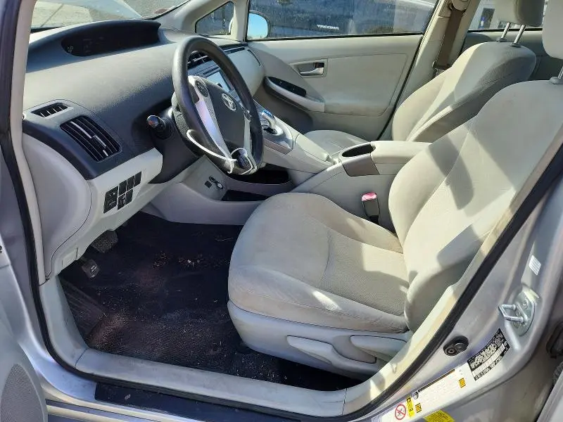 2012 TOYOTA PRIUS TWO  