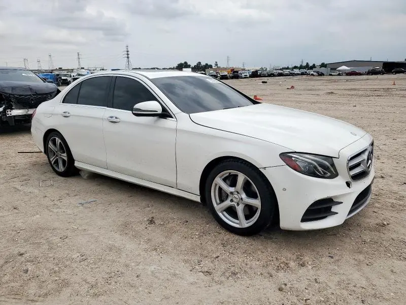 2017 MERCEDES-BENZ E 300 4MATIC  