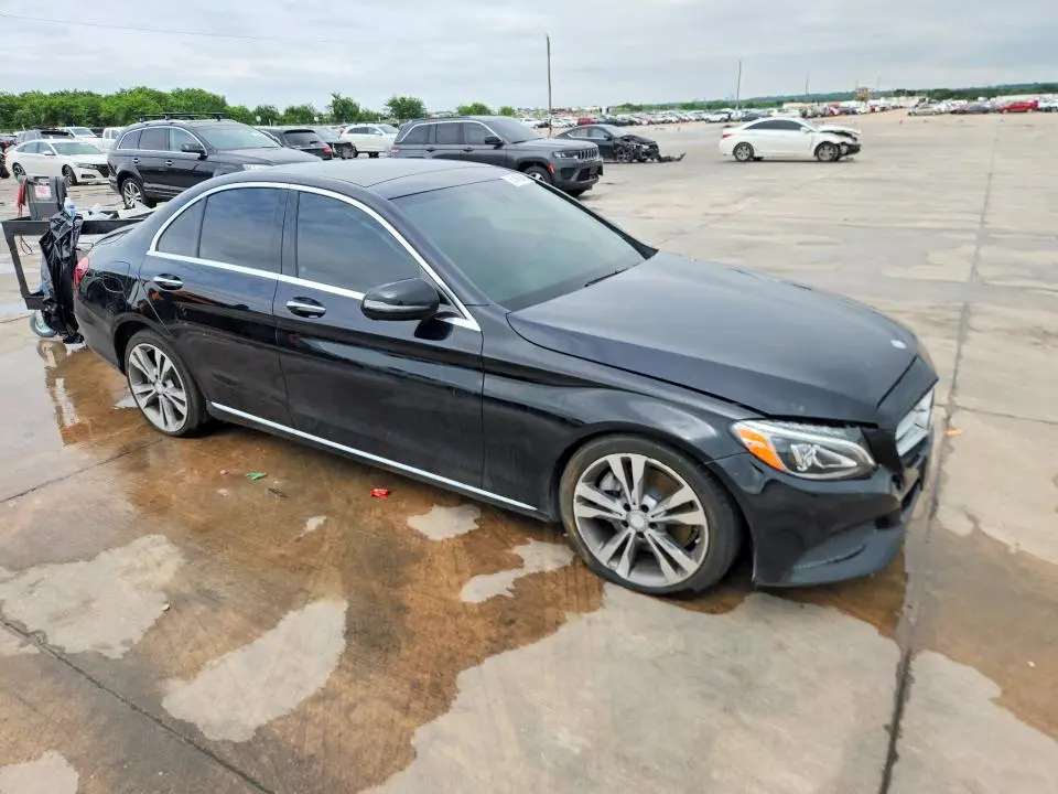 2016 MERCEDES-BENZ C 300  