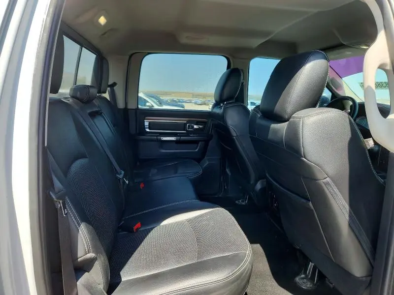 2015 RAM 1500 LARAMIE  