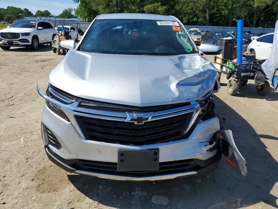 2022 CHEVROLET EQUINOX LT  