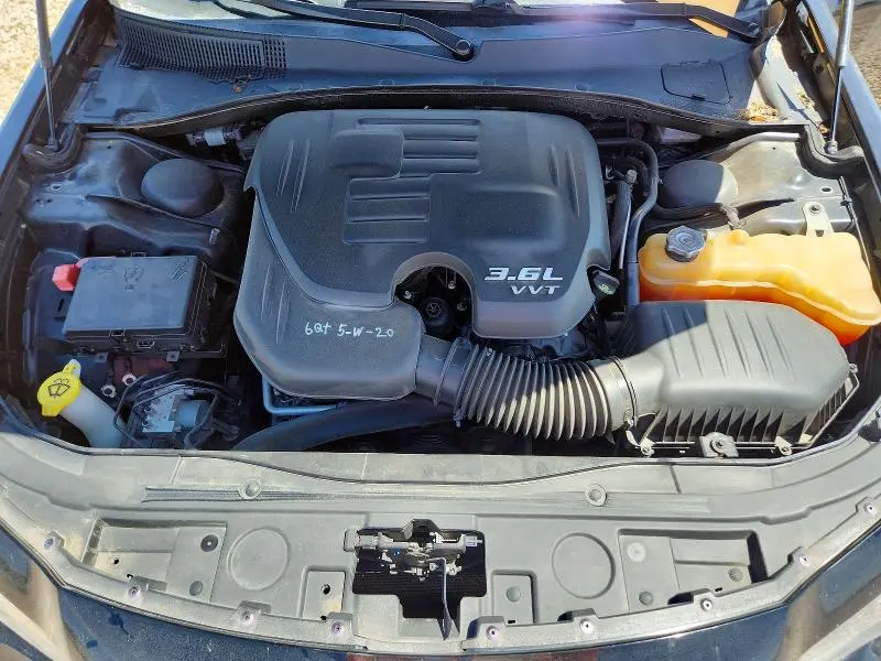 2018 CHRYSLER 300 S  