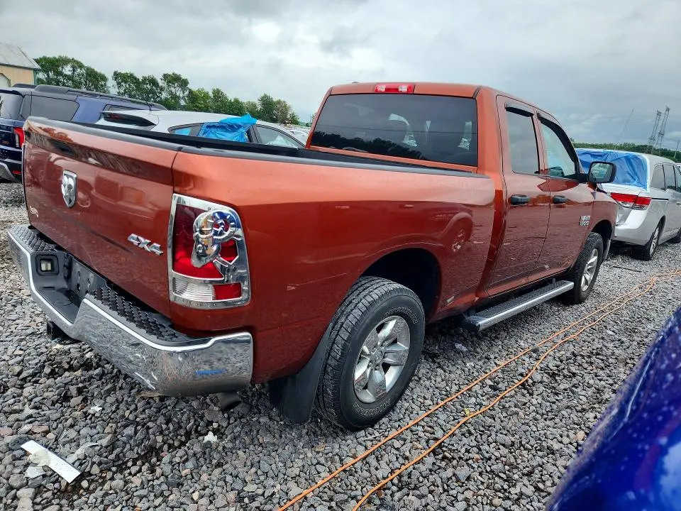2013 RAM 1500 ST  