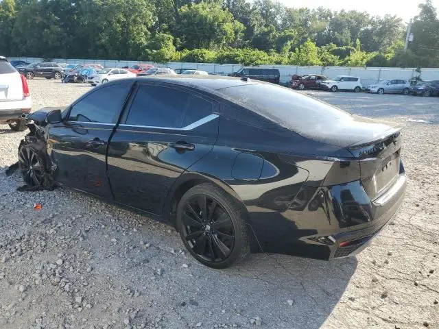 2022 NISSAN ALTIMA SR  