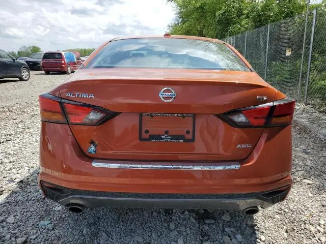 2019 NISSAN ALTIMA SR  