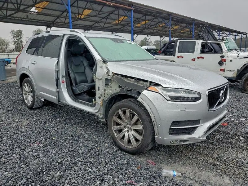 2016 VOLVO XC90 T6  