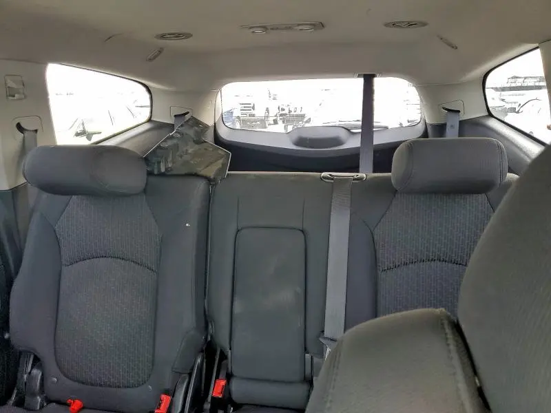 2012 CHEVROLET TRAVERSE LT  