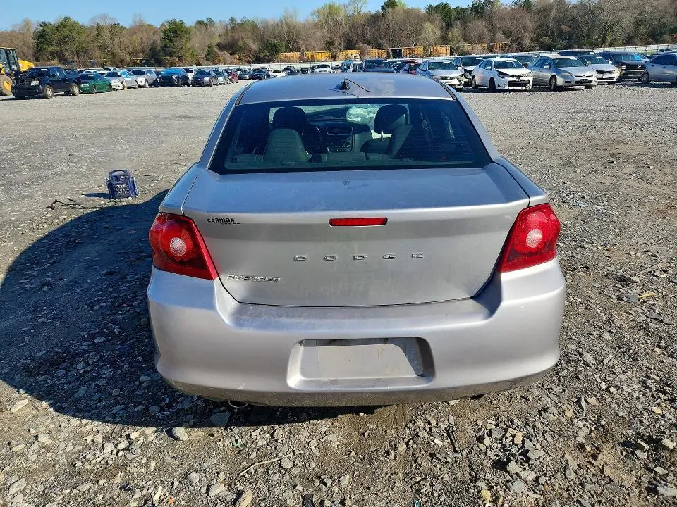 2013 DODGE AVENGER SE  