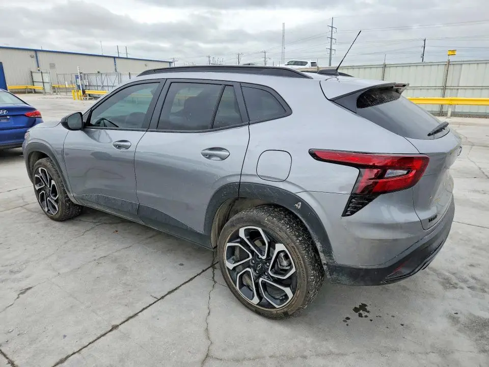 2025 CHEVROLET TRAX 2RS  