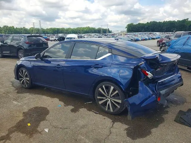 2019 NISSAN ALTIMA SR  