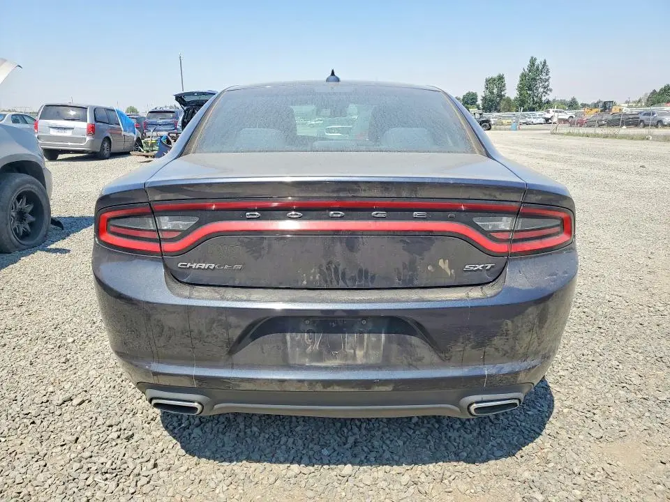 2016 DODGE CHARGER SXT  