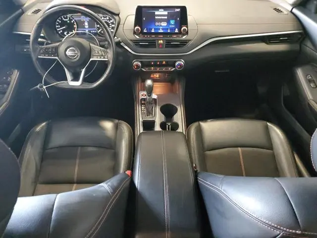 2022 NISSAN ALTIMA SR  