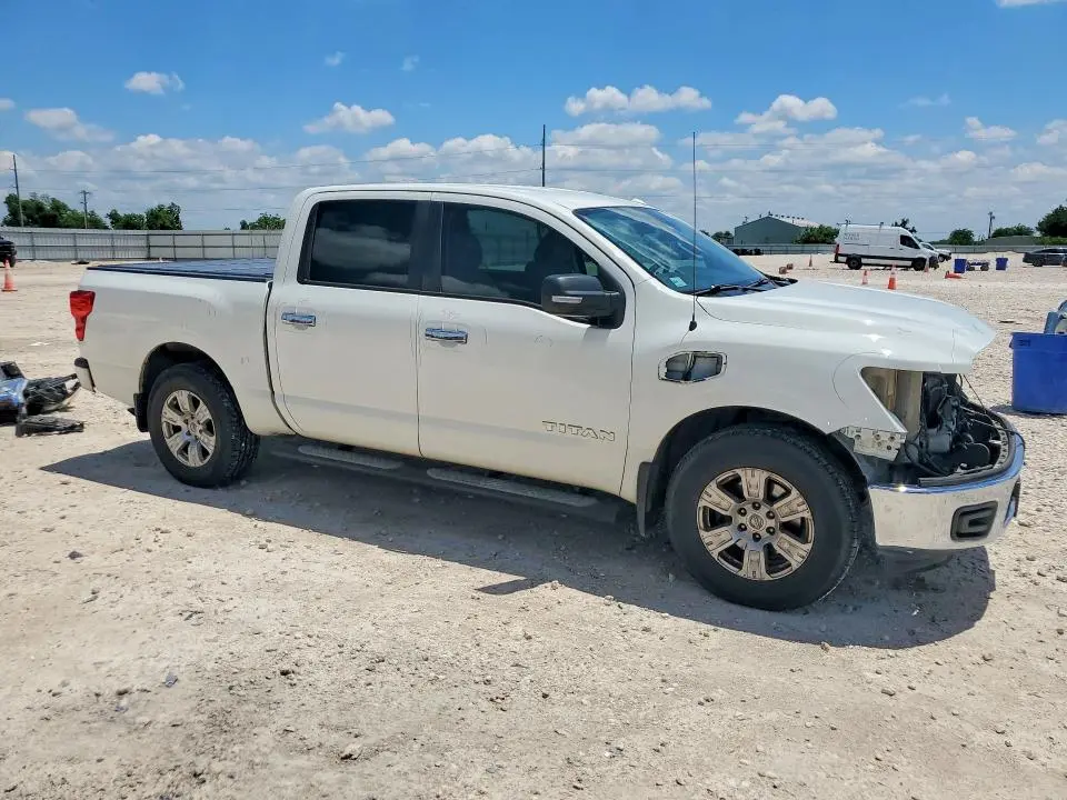 2017 NISSAN TITAN S  