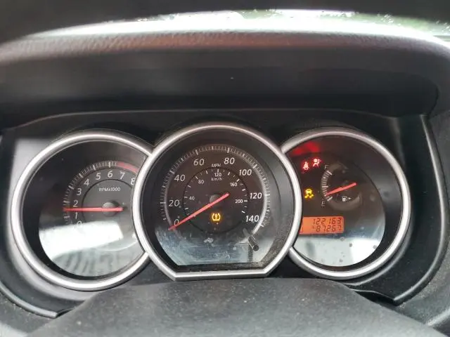 2012 NISSAN VERSA S  