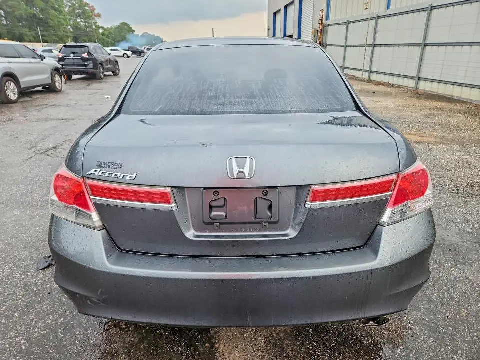 2012 HONDA ACCORD LX  