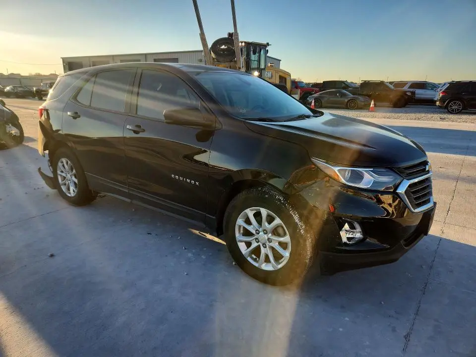 2020 CHEVROLET EQUINOX LS  