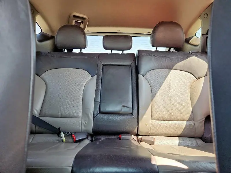 2010 HYUNDAI TUCSON GLS  