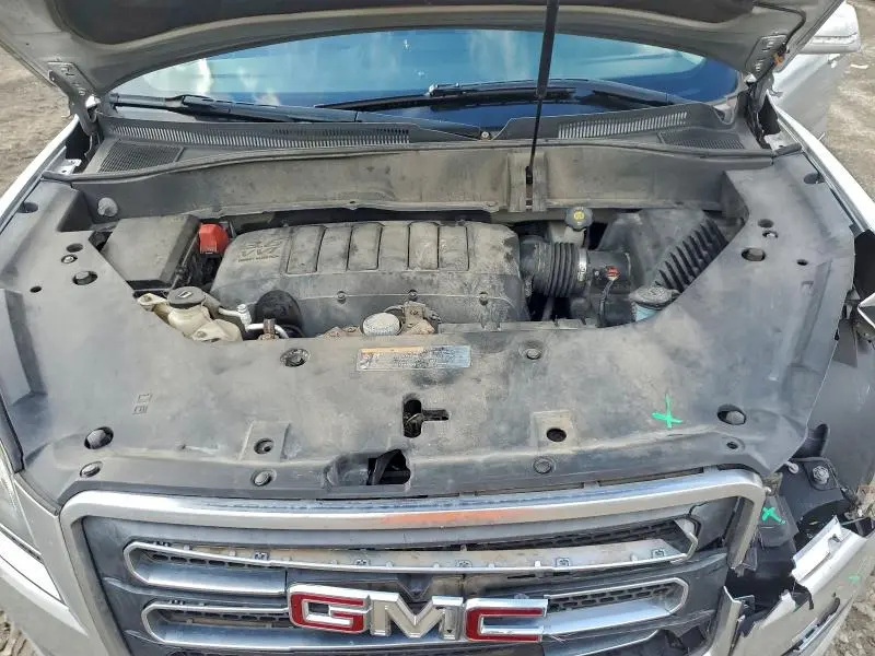 2015 GMC ACADIA SLT-1  